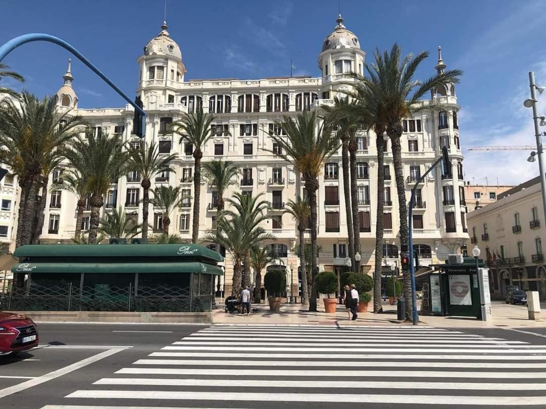 Casaturis Rambla Mendez Nunez En El Corazon De Alicante A109 Luaran gambar